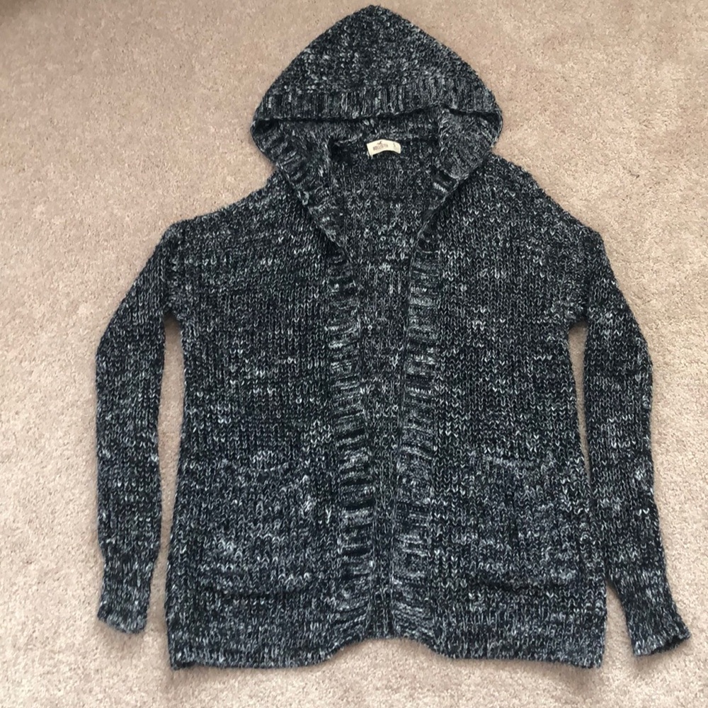 Hollister cardigan